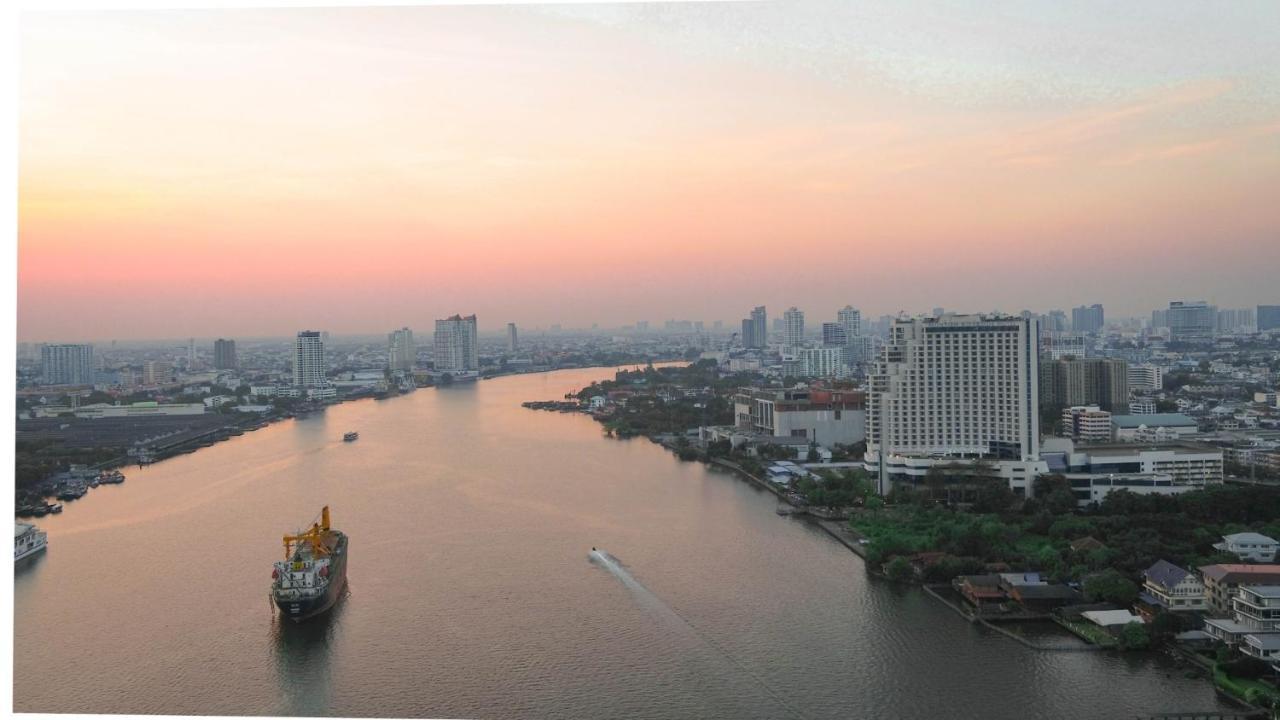Montien Riverside Hotel Bangkok Extérieur photo